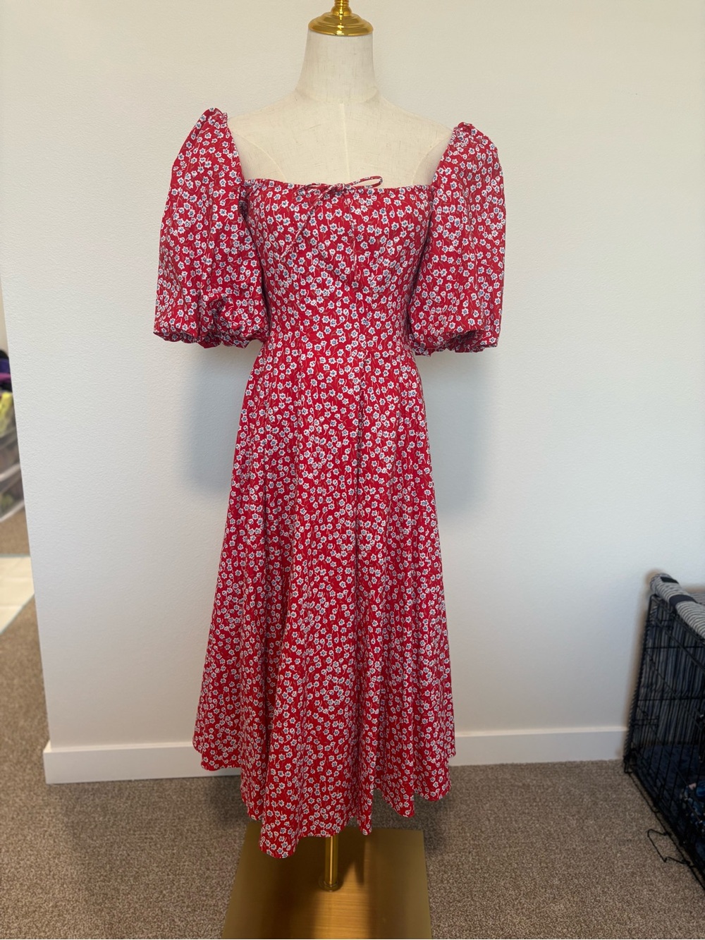 Selkie Red Floral Puff-Sleeve Day Dress